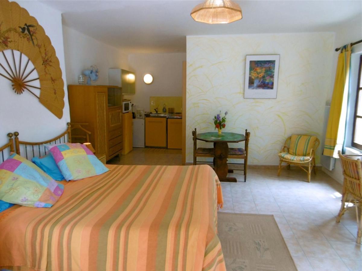 Bed and Breakfast Le Val Leron Valaurie Экстерьер фото
