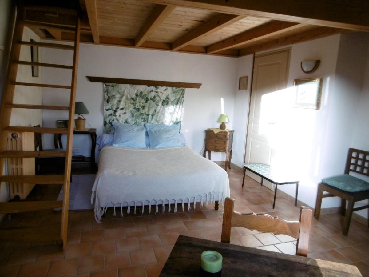 Bed and Breakfast Le Val Leron Valaurie Экстерьер фото